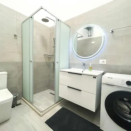 2 Bedroom 1337