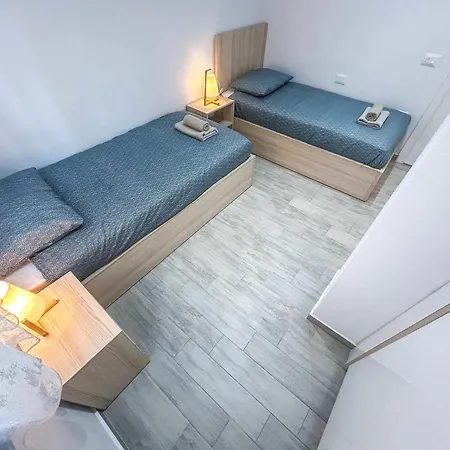 2 Bedroom 1337 Durres