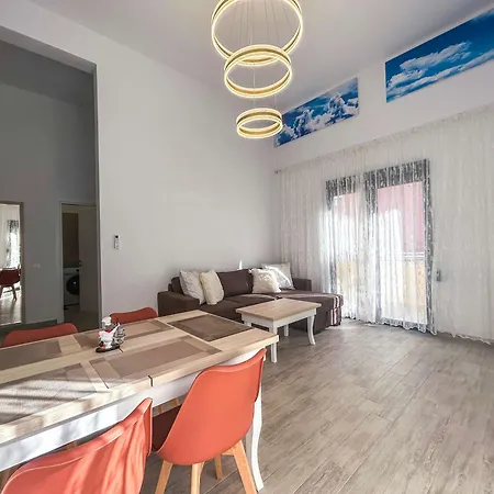 2 Bedroom 1337 Durres