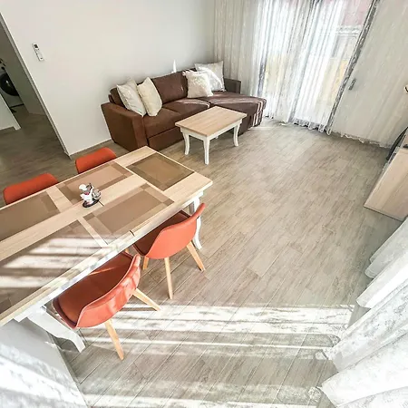 2 Bedroom 1337 *